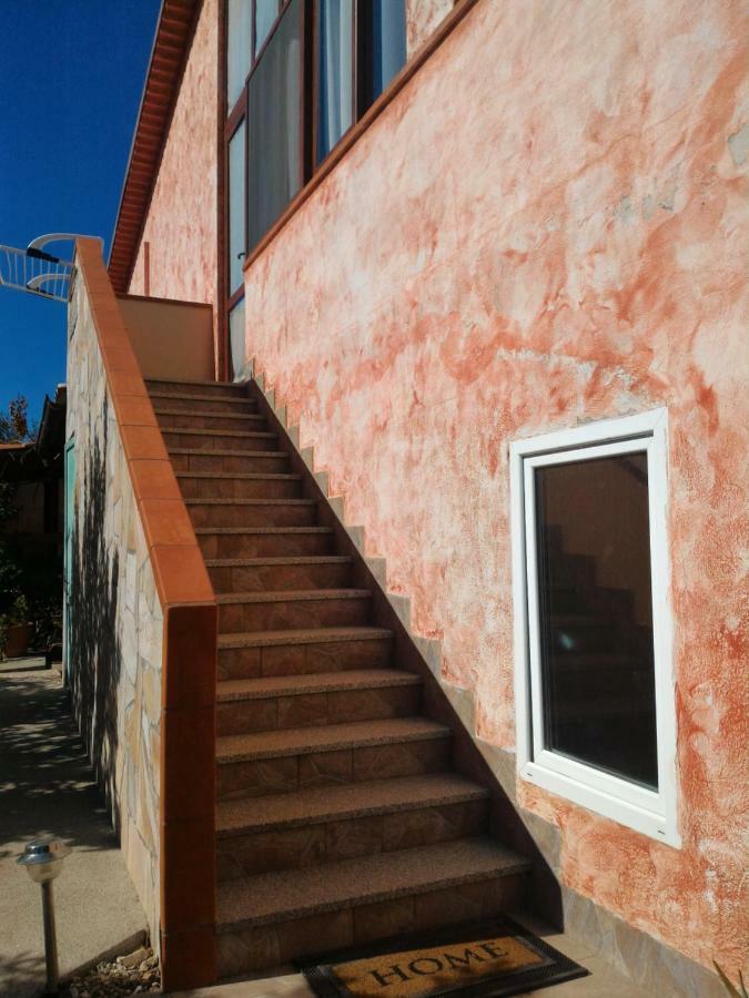 Casa di Rosa Apartment Chia Bagian luar foto