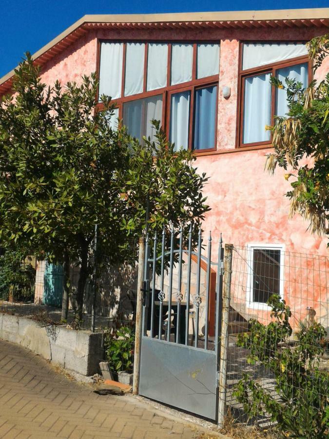 Casa di Rosa Apartment Chia Bagian luar foto